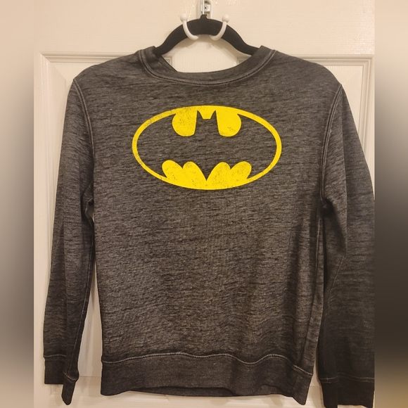 Batman Boys Size M Long Sleeve Pullover Black Washed Color - Picture 5 of 8